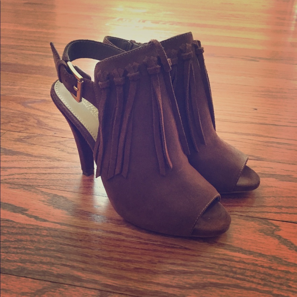 Michael Kors Kassidy Open Toe Suede Shoes